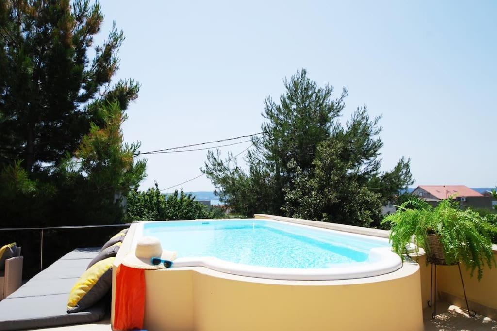 Apartmant With Pool 8 Каштела Екстер'єр фото