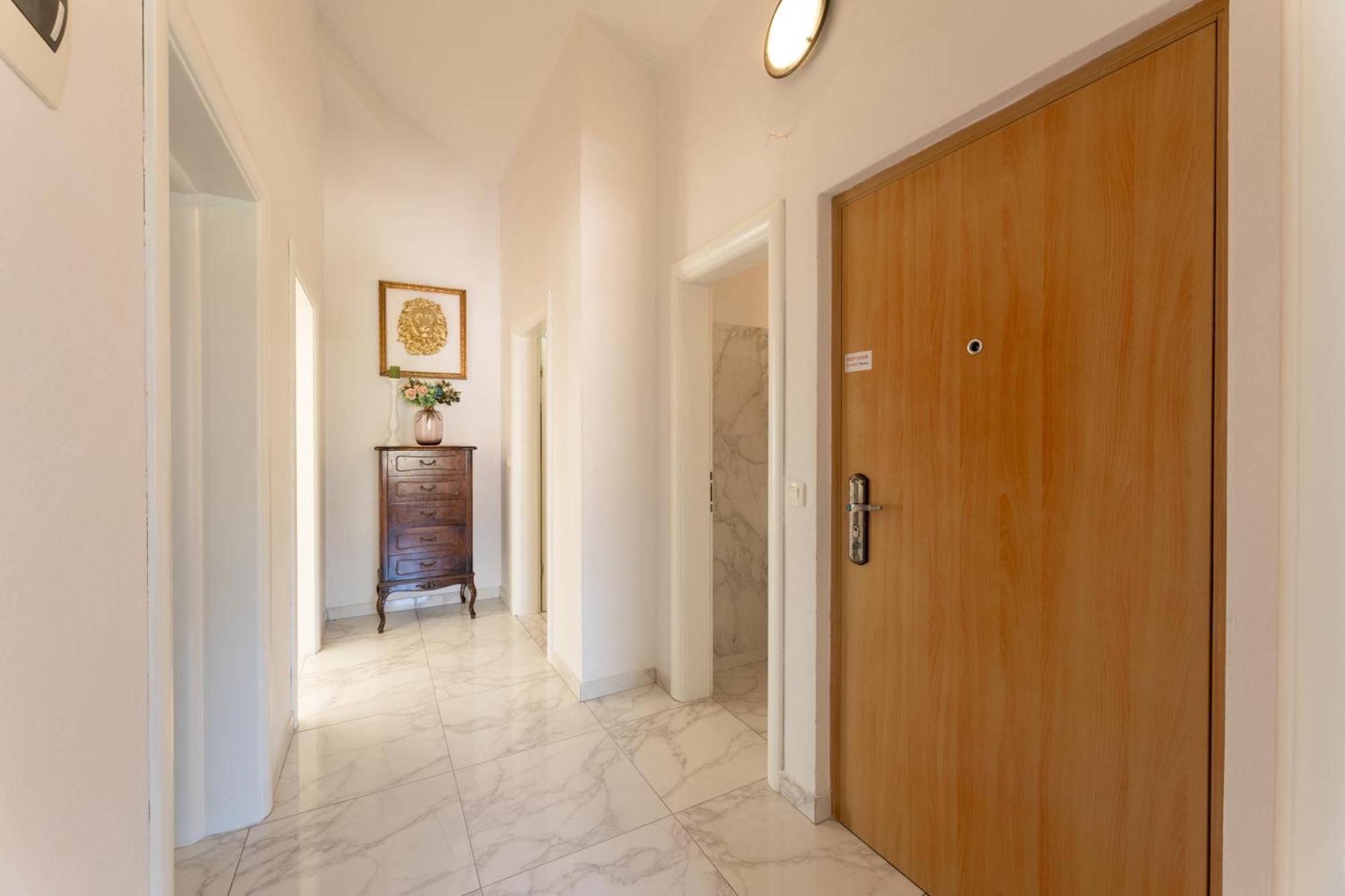 Apartmant With Pool 8 Каштела Екстер'єр фото